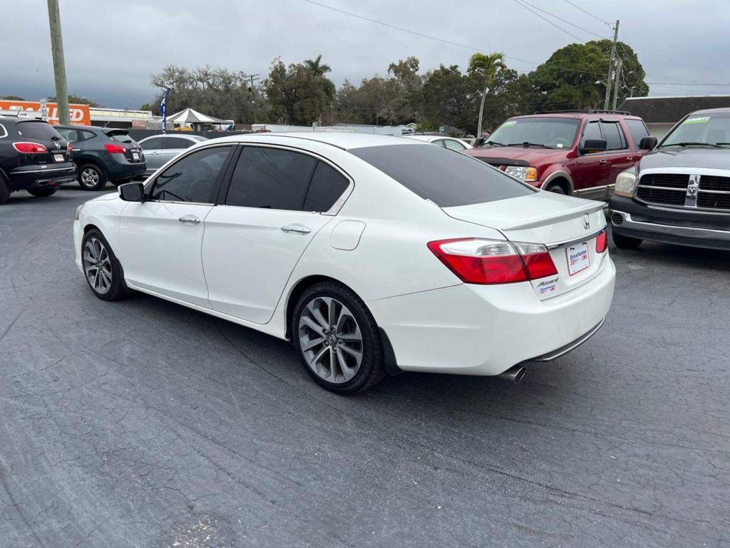 2015 WHITE HONDA ACCORD SPORT (1HGCR2F59FA) with an 2.4L engine, Continuously Variable transmission, located at 2929 9th St. West, Bradenton, 34205, (941) 242-2810, 27.473591, -82.570679 - Thanks for inquring into DriveNation USA! All vehicles listed can be viewed at www.drivenationusa.com for vehicle history reports and additonal info. We cannot quote any terms such as down payments or monthly payments without an application. You can apply directly at www.drivenationusa.com or by con - Photo#4