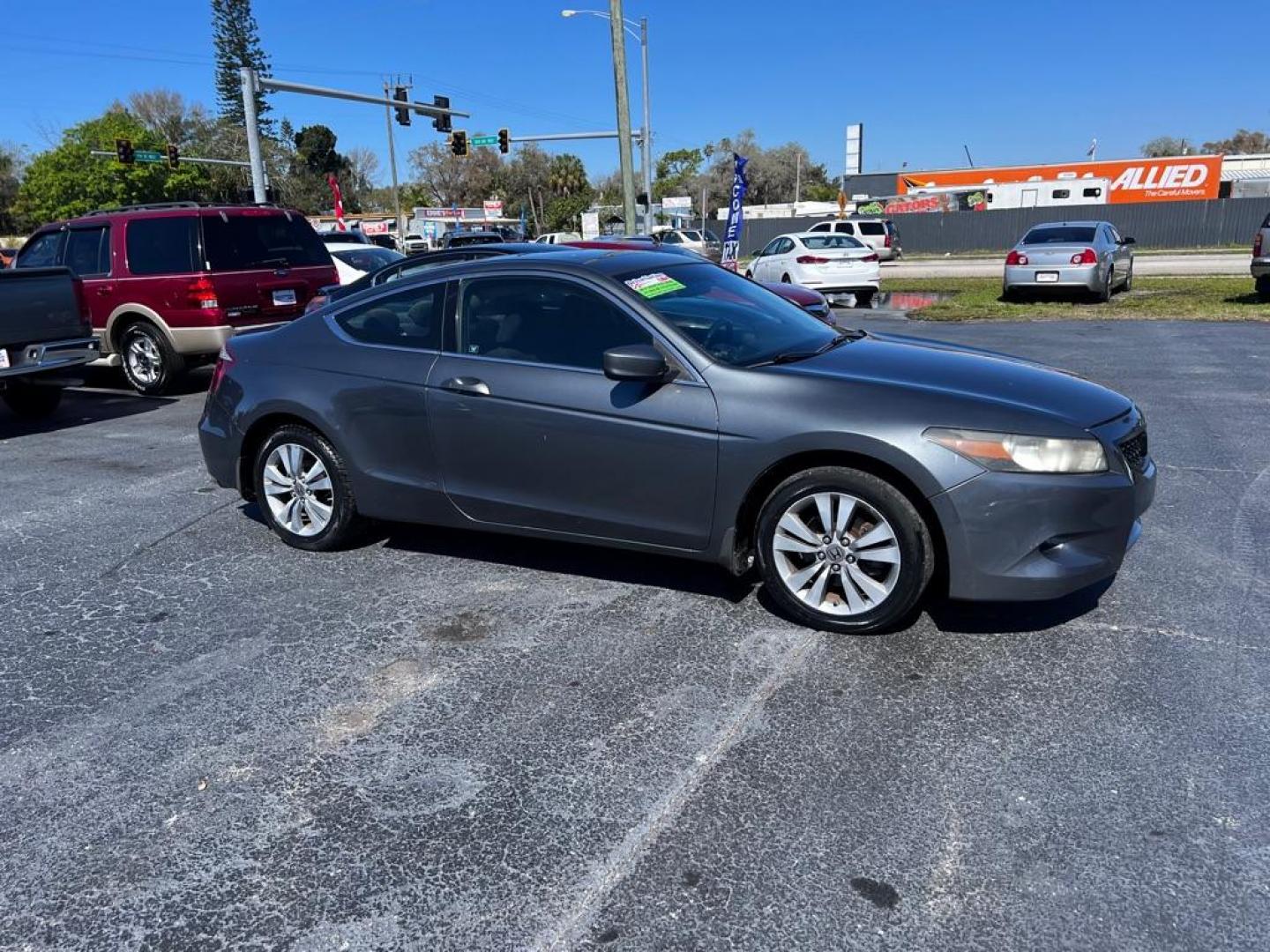 2009 GRAY HONDA ACCORD EX (1HGCS12759A) with an 2.4L engine, Automatic transmission, located at 2929 9th St. West, Bradenton, 34205, (941) 242-2810, 27.473591, -82.570679 - Photo#1