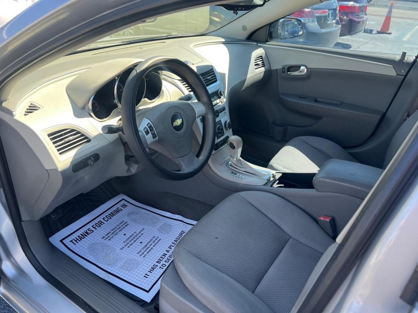 2011 SILVER CHEVROLET MALIBU LS (1G1ZB5E19BF) with an 2.4L engine, Automatic transmission, located at 2929 9th St. West, Bradenton, 34205, (941) 242-2810, 27.473591, -82.570679 - Photo#10