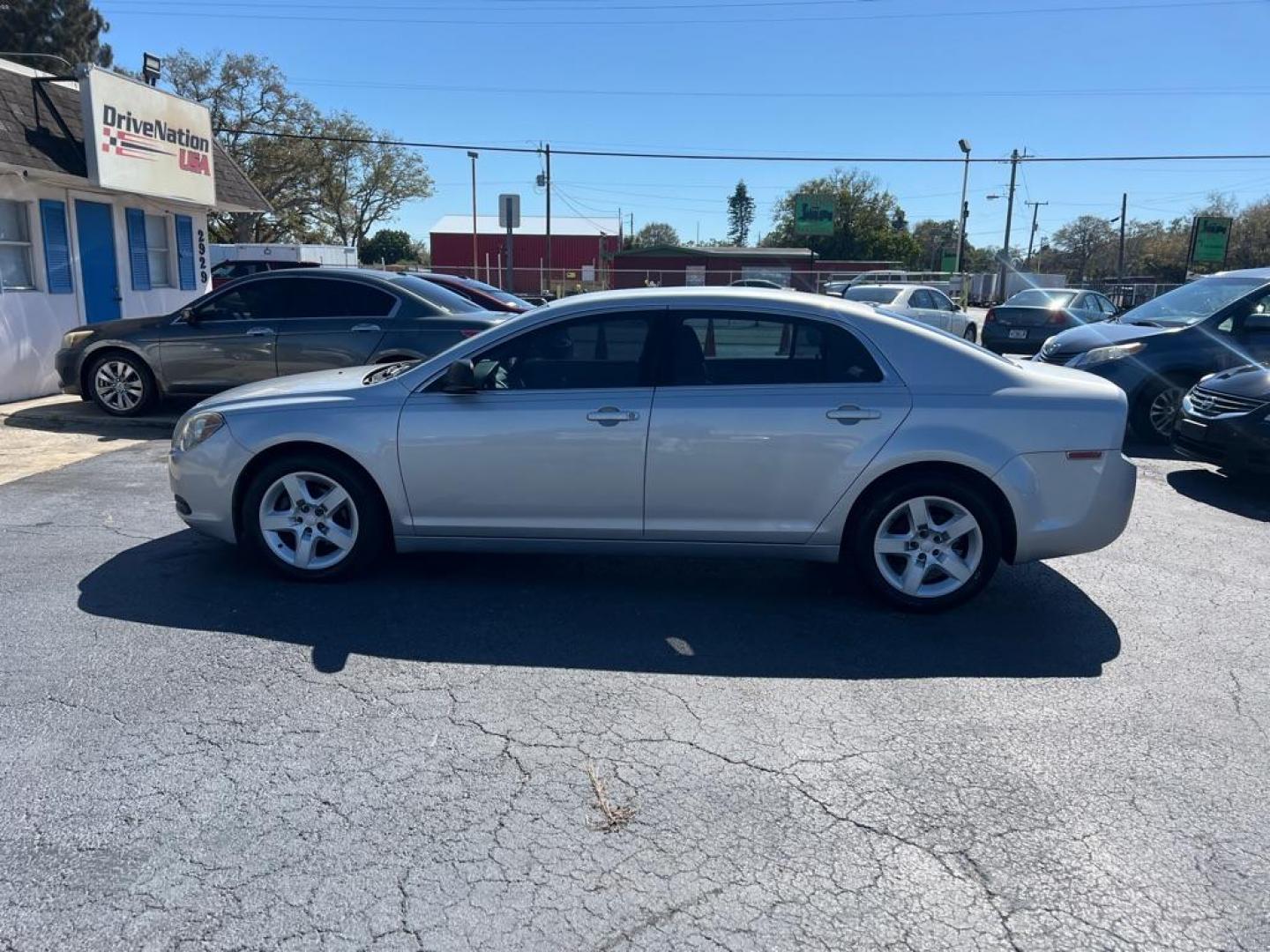 2011 SILVER CHEVROLET MALIBU LS (1G1ZB5E19BF) with an 2.4L engine, Automatic transmission, located at 2929 9th St. West, Bradenton, 34205, (941) 242-2810, 27.473591, -82.570679 - Photo#4