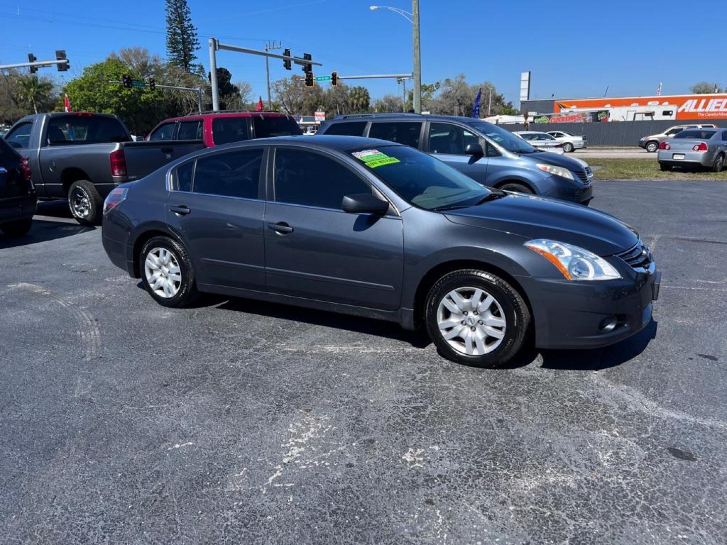 2010 GRAY NISSAN ALTIMA 2.5 S (1N4AL2AP3AC) with an 2.5L engine, Continuously Variable transmission, located at 2929 9th St. West, Bradenton, 34205, (941) 242-2810, 27.473591, -82.570679 - Photo#1