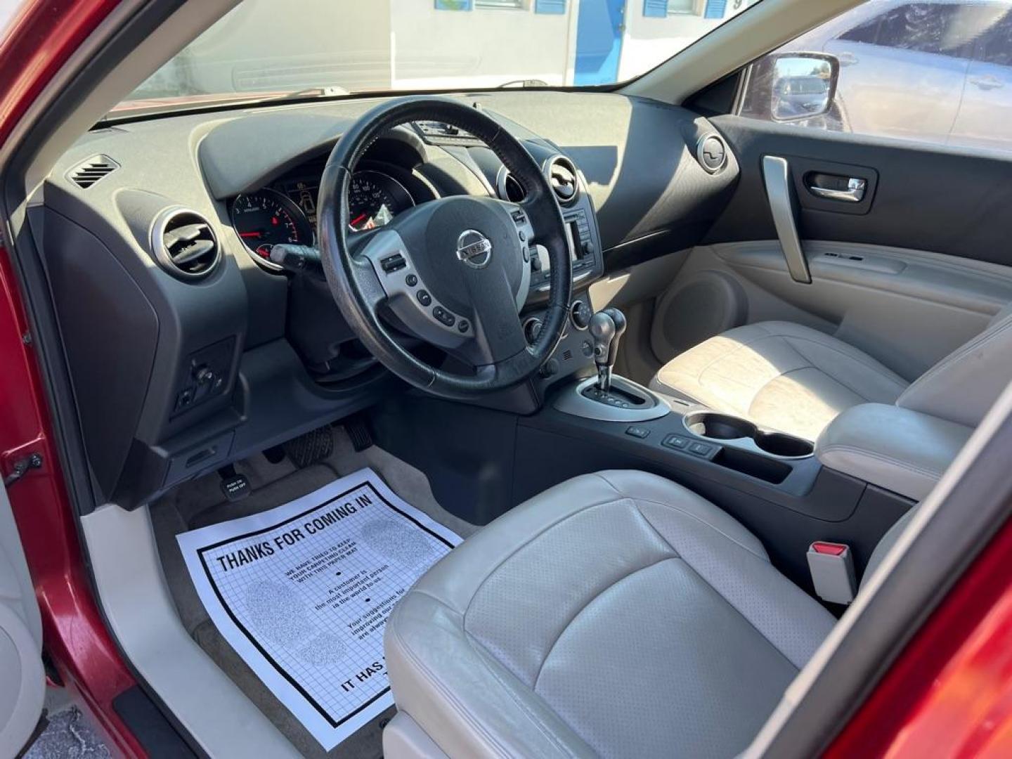 2013 RED NISSAN ROGUE S (JN8AS5MT3DW) with an 2.5L engine, Continuously Variable transmission, located at 2929 9th St. West, Bradenton, 34205, (941) 242-2810, 27.473591, -82.570679 - Photo#9