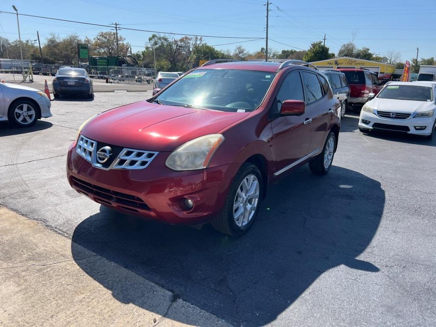 2013 RED NISSAN ROGUE S (JN8AS5MT3DW) with an 2.5L engine, Continuously Variable transmission, located at 2929 9th St. West, Bradenton, 34205, (941) 242-2810, 27.473591, -82.570679 - Photo#3