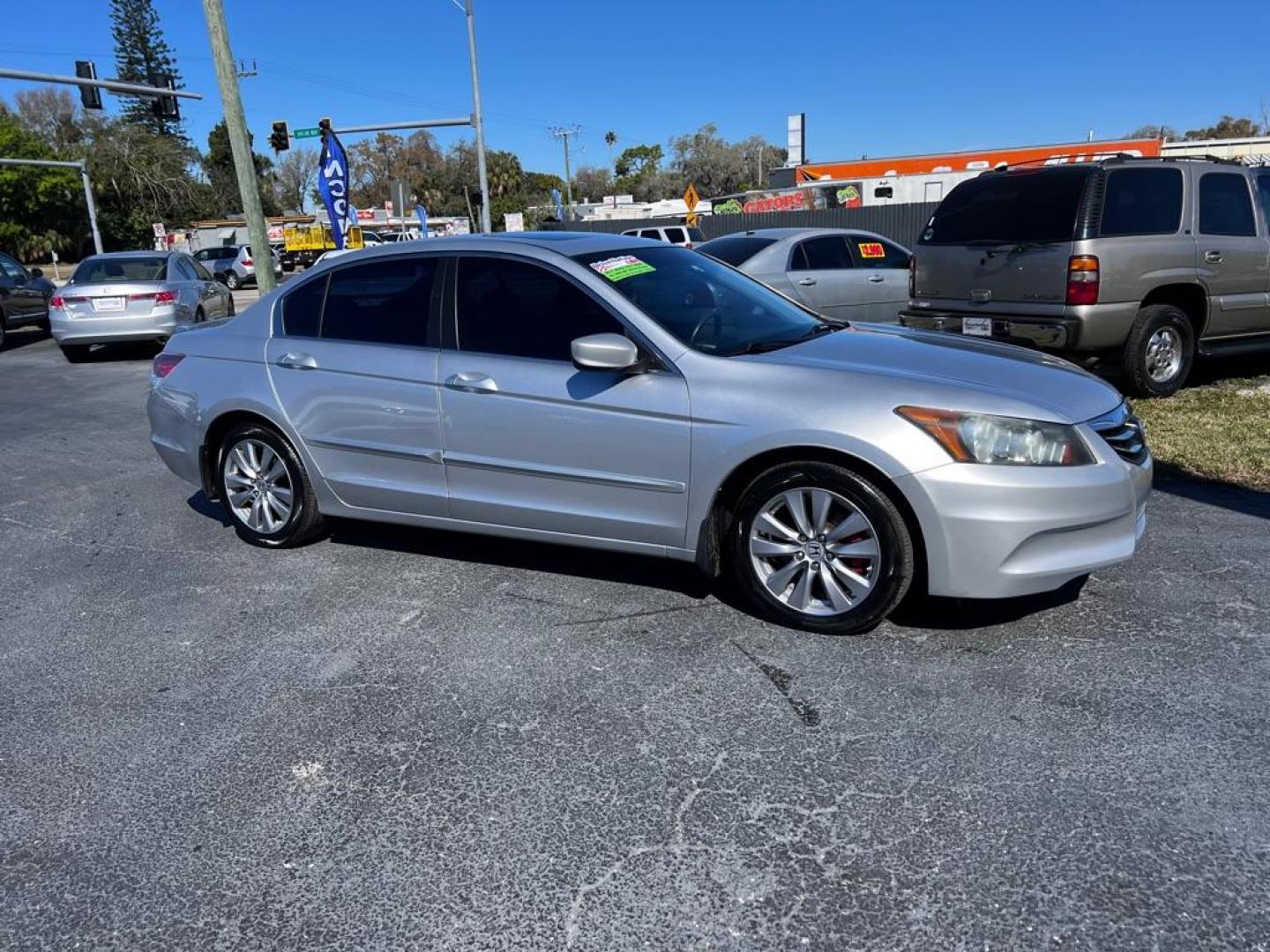 2011 SILVER HONDA ACCORD EX (1HGCP2F70BA) with an 2.4L engine, Automatic transmission, located at 2929 9th St. West, Bradenton, 34205, (941) 242-2810, 27.473591, -82.570679 - Photo#1