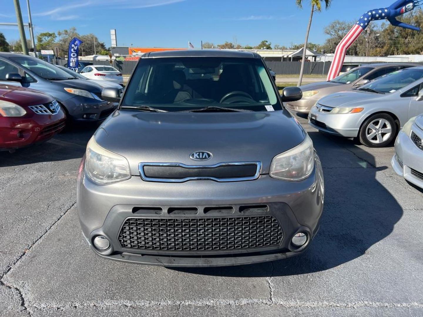 2016 GRAY KIA SOUL + (KNDJN2A21G7) with an 1.6L engine, Automatic transmission, located at 2929 9th St. West, Bradenton, 34205, (941) 242-2810, 27.473591, -82.570679 - Photo#2