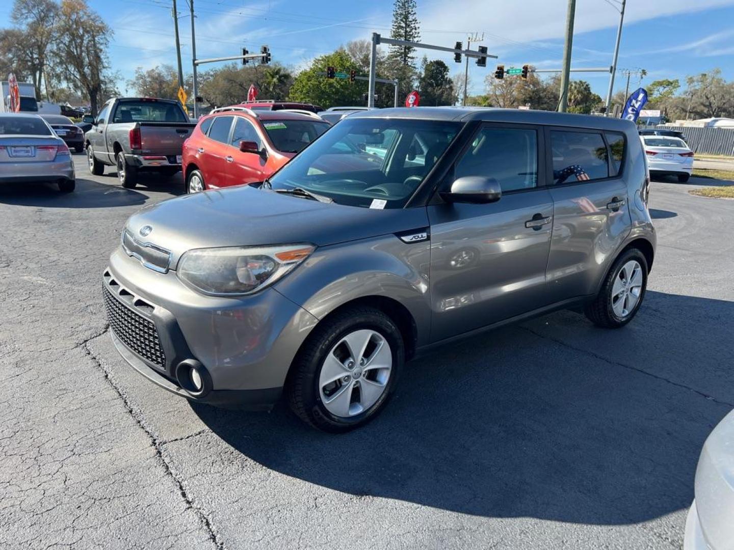 2016 GRAY KIA SOUL + (KNDJN2A21G7) with an 1.6L engine, Automatic transmission, located at 2929 9th St. West, Bradenton, 34205, (941) 242-2810, 27.473591, -82.570679 - Photo#3