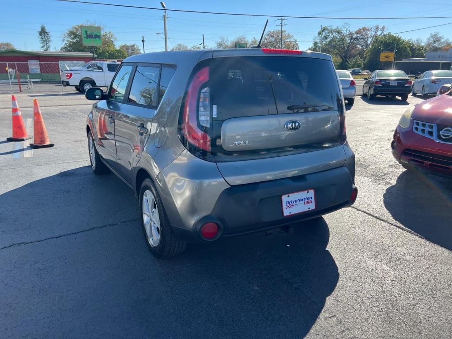 2016 GRAY KIA SOUL + (KNDJN2A21G7) with an 1.6L engine, Automatic transmission, located at 2929 9th St. West, Bradenton, 34205, (941) 242-2810, 27.473591, -82.570679 - Photo#4