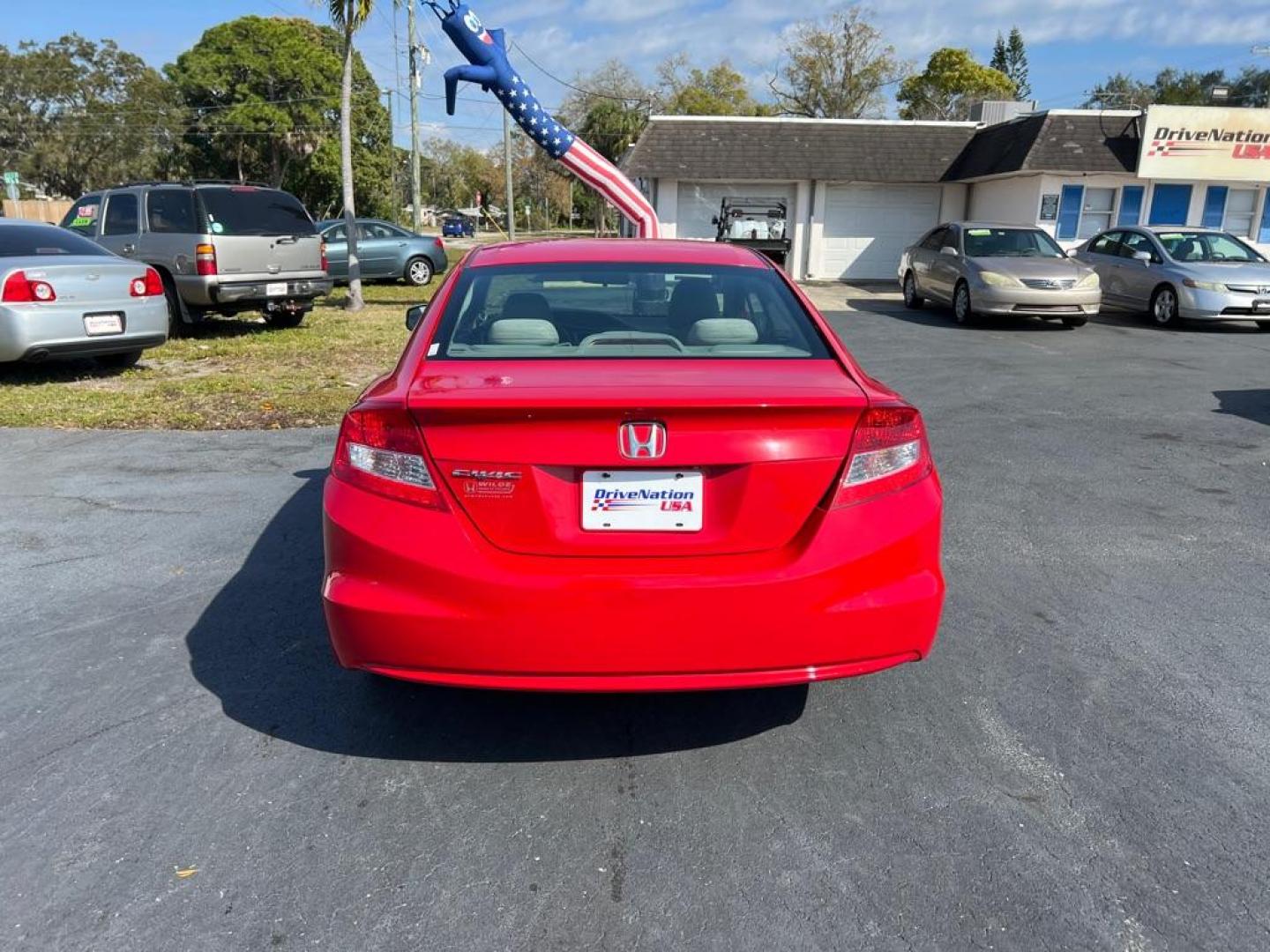 2013 RED HONDA CIVIC LX (2HGFG3B58DH) with an 1.8L engine, Automatic transmission, located at 2929 9th St. West, Bradenton, 34205, (941) 242-2810, 27.473591, -82.570679 - Thanks for inquring into DriveNation USA! All vehicles listed can be viewed at www.drivenationusa.com for vehicle history reports and additonal info. We cannot quote any terms such as down payments or monthly payments without an application. You can apply directly at www.drivenationusa.com or by con - Photo#5