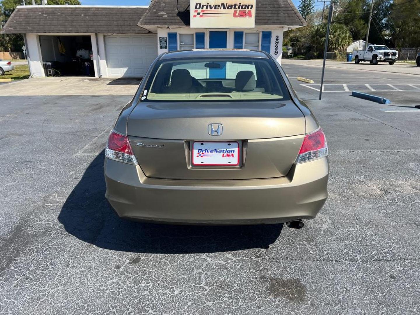 2009 TAN HONDA ACCORD LXP (1HGCP26449A) with an 2.4L engine, Automatic transmission, located at 2929 9th St. West, Bradenton, 34205, (941) 242-2810, 27.473591, -82.570679 - Photo#6