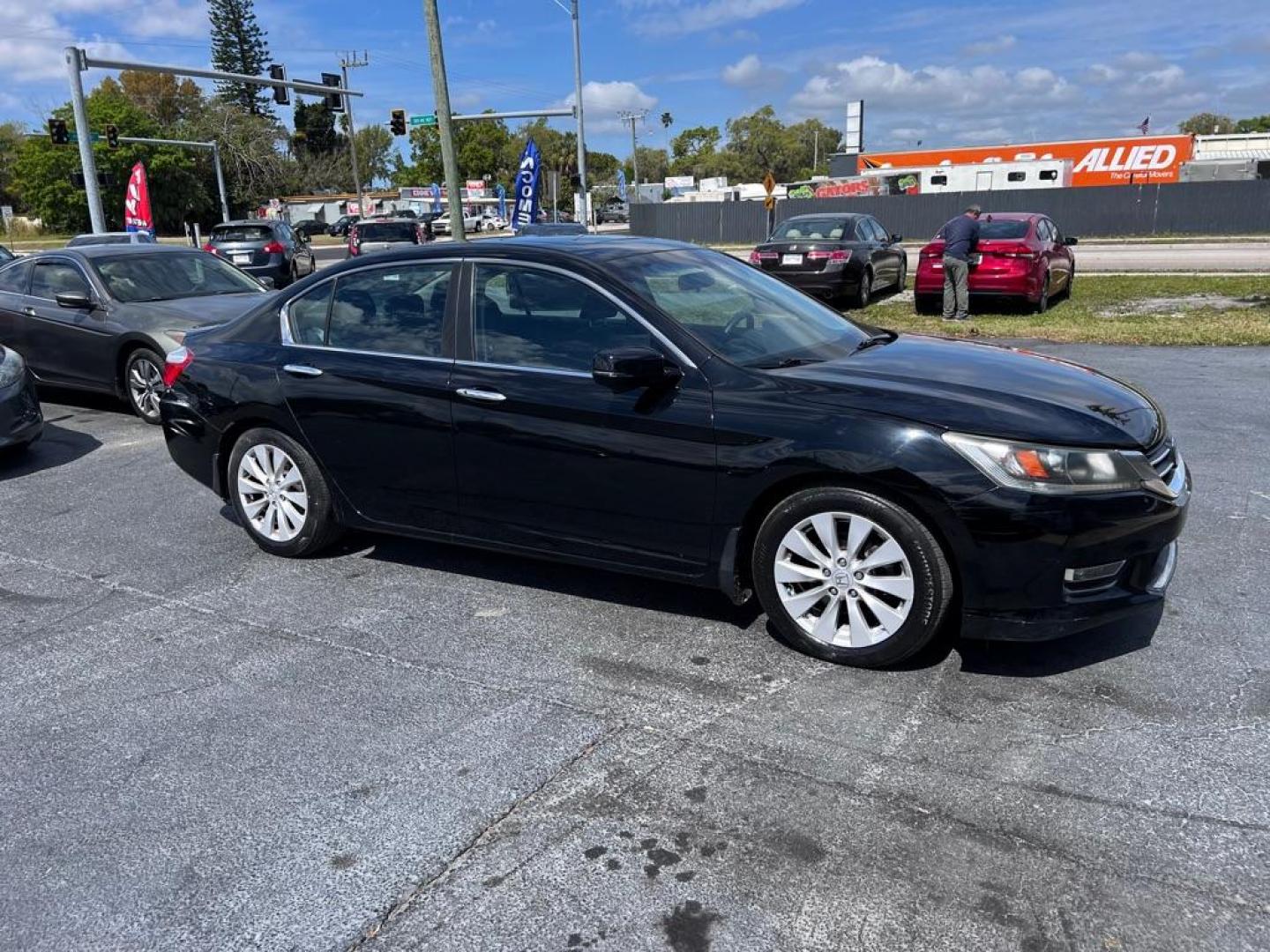 2013 BLACK HONDA ACCORD EX (1HGCR2F78DA) with an 2.4L engine, Continuously Variable transmission, located at 2929 9th St. West, Bradenton, 34205, (941) 242-2810, 27.473591, -82.570679 - Photo#0