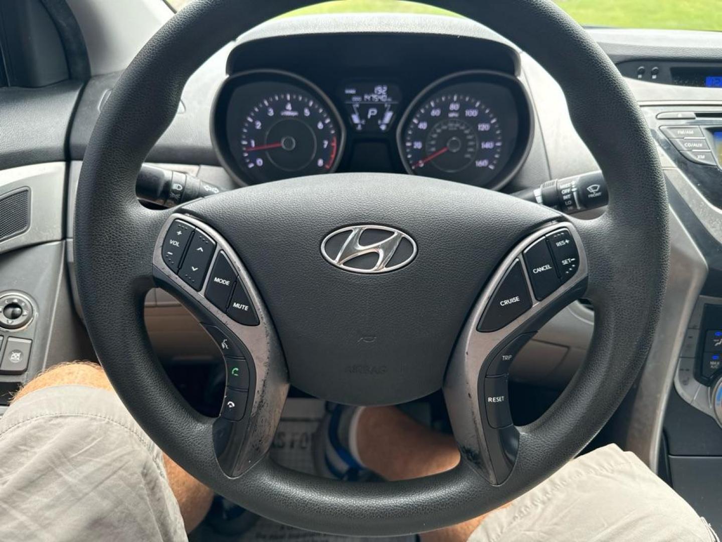 2013 SILVER HYUNDAI ELANTRA GLS (5NPDH4AE9DH) with an 1.8L engine, Automatic transmission, located at 2929 9th St. West, Bradenton, 34205, (941) 242-2810, 27.473591, -82.570679 - Thanks for inquring into DriveNation USA! All vehicles listed can be viewed at www.drivenationusa.com for vehicle history reports and additonal info. We cannot quote any terms such as down payments or monthly payments without an application. You can apply directly at www.drivenationusa.com or by con - Photo#8