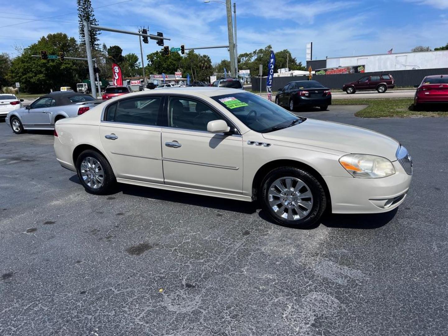 2010 WHITE BUICK LUCERNE CXL (1G4HD5EMXAU) with an 3.9L engine, Automatic transmission, located at 2929 9th St. West, Bradenton, 34205, (941) 242-2810, 27.473591, -82.570679 - Thanks for inquring into DriveNation USA! All vehicles listed can be viewed at www.drivenationusa.com for vehicle history reports and additonal info. We cannot quote any terms such as down payments or monthly payments without an application. You can apply directly at www.drivenationusa.com or by con - Photo#0