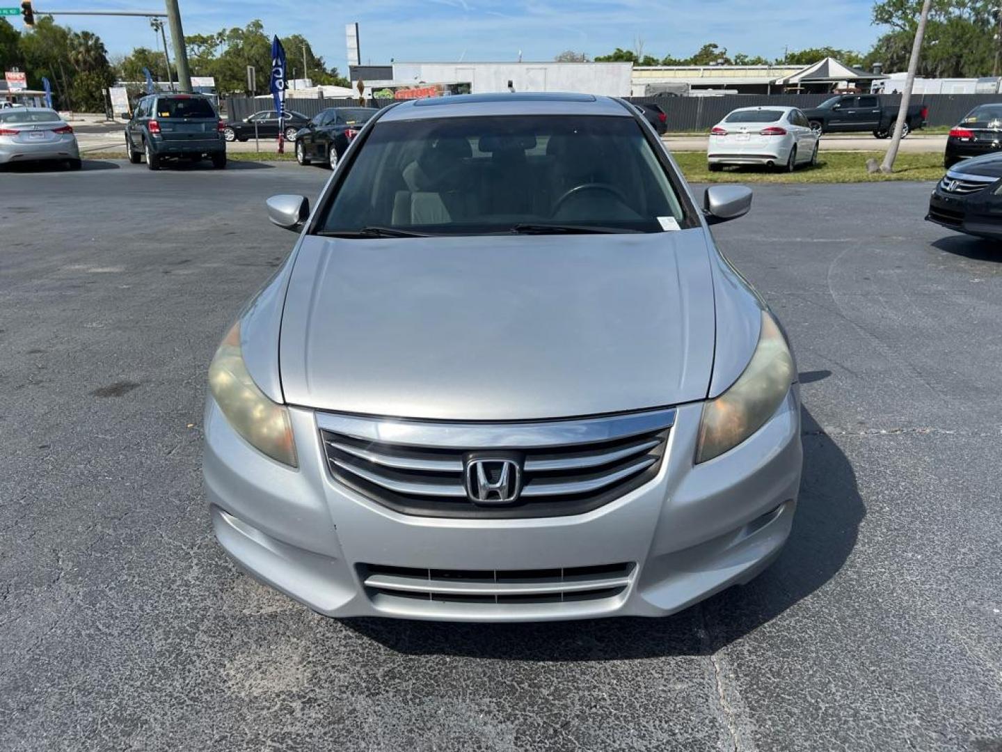 2011 SILVER HONDA ACCORD EXL (1HGCP3F81BA) with an 3.5L engine, Automatic transmission, located at 2929 9th St. West, Bradenton, 34205, (941) 242-2810, 27.473591, -82.570679 - Photo#2