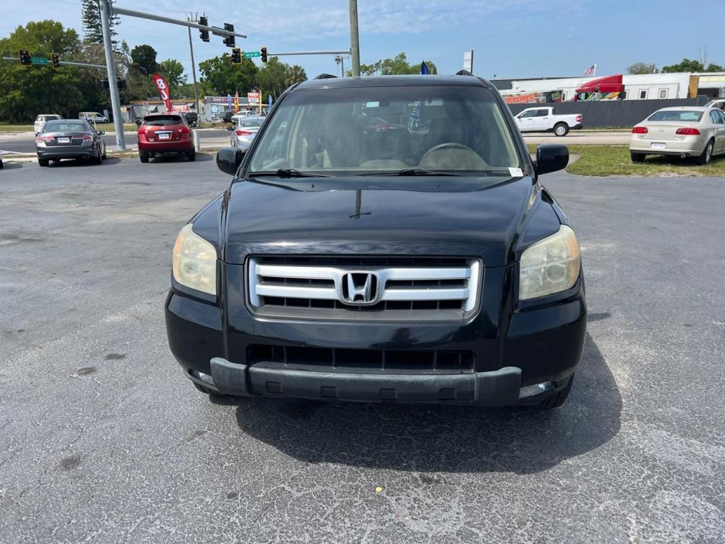 2006 BLACK HONDA PILOT EX (5FNYF286X6B) with an 3.5L engine, Automatic transmission, located at 2929 9th St. West, Bradenton, 34205, (941) 242-2810, 27.473591, -82.570679 - Photo#2