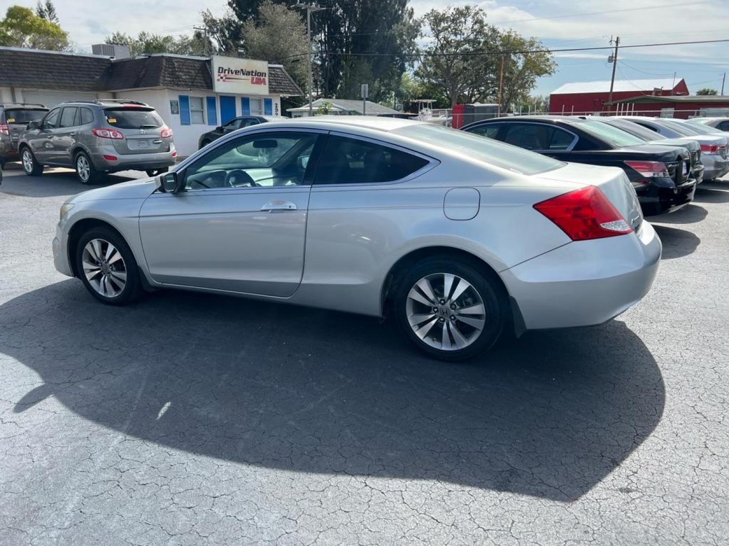 2011 SILVER HONDA ACCORD LX-S (1HGCS1B3XBA) with an 2.4L engine, Automatic transmission, located at 2929 9th St. West, Bradenton, 34205, (941) 242-2810, 27.473591, -82.570679 - Photo#7