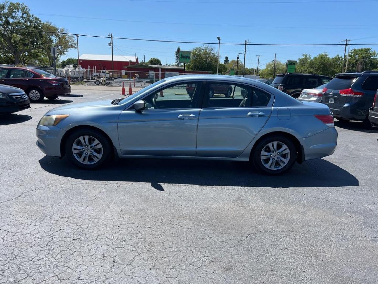 2011 BLUE HONDA ACCORD LXP (1HGCP2F42BA) with an 2.4L engine, Automatic transmission, located at 2929 9th St. West, Bradenton, 34205, (941) 242-2810, 27.473591, -82.570679 - Photo#5