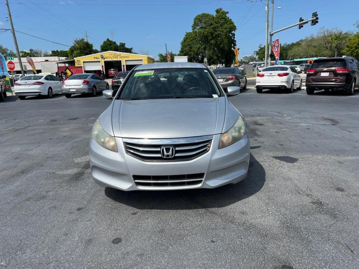 2011 SILVER HONDA ACCORD LXP (1HGCP2F49BA) with an 2.4L engine, Automatic transmission, located at 2929 9th St. West, Bradenton, 34205, (941) 242-2810, 27.473591, -82.570679 - Photo#2