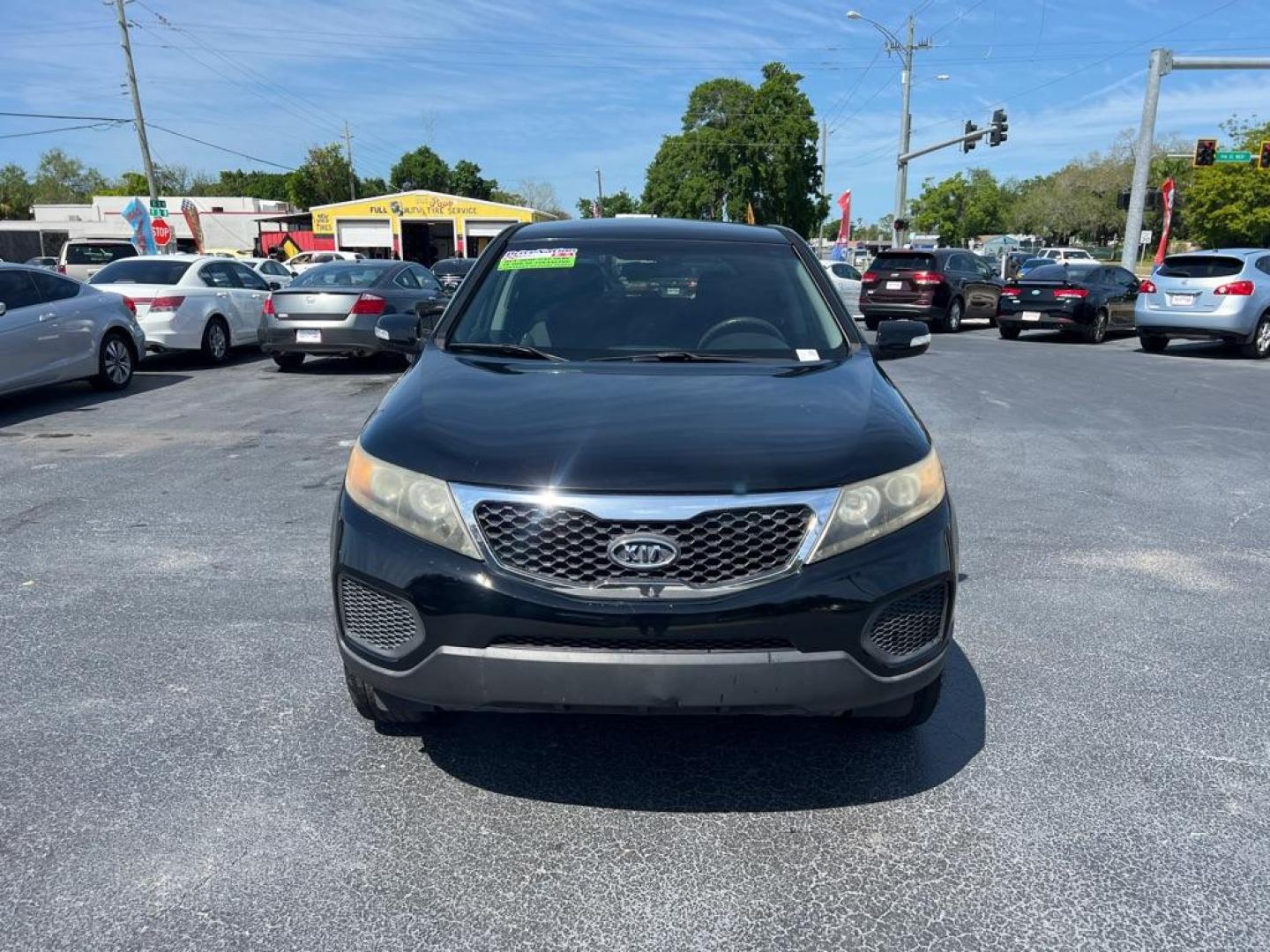 2011 BLACK KIA SORENTO LX (5XYKT3A13BG) with an 2.4L engine, Automatic transmission, located at 2929 9th St. West, Bradenton, 34205, (941) 242-2810, 27.473591, -82.570679 - Photo#1