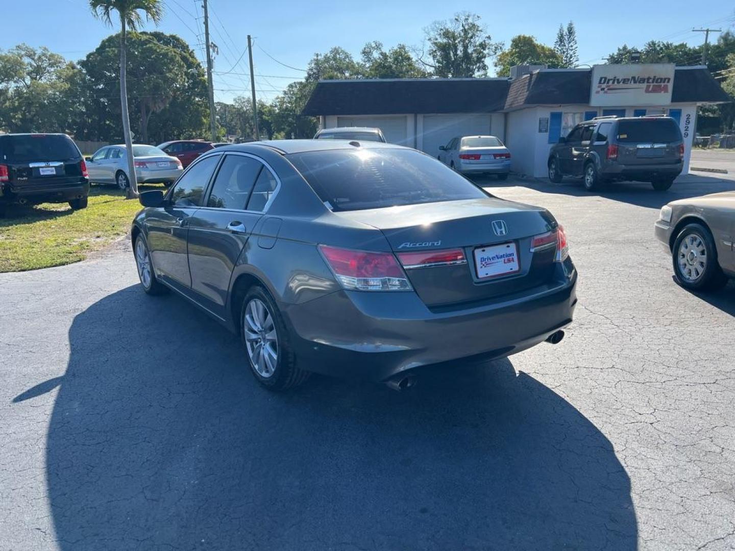 2011 GRAY HONDA ACCORD EXL (5KBCP3F85BB) with an 3.5L engine, Automatic transmission, located at 2929 9th St. West, Bradenton, 34205, (941) 242-2810, 27.473591, -82.570679 - Thanks for inquring into DriveNation USA! All vehicles listed can be viewed at www.drivenationusa.com for vehicle history reports and additonal info. We cannot quote any terms such as down payments or monthly payments without an application. You can apply directly at www.drivenationusa.com or by con - Photo#5