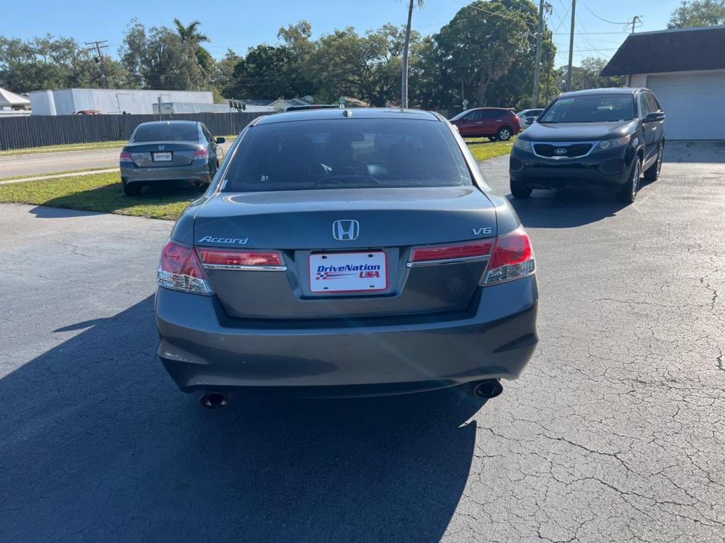 2011 GRAY HONDA ACCORD EXL (5KBCP3F85BB) with an 3.5L engine, Automatic transmission, located at 2929 9th St. West, Bradenton, 34205, (941) 242-2810, 27.473591, -82.570679 - Thanks for inquring into DriveNation USA! All vehicles listed can be viewed at www.drivenationusa.com for vehicle history reports and additonal info. We cannot quote any terms such as down payments or monthly payments without an application. You can apply directly at www.drivenationusa.com or by con - Photo#6