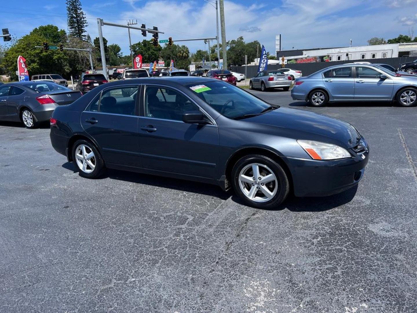 2004 GRAY HONDA ACCORD EX (1HGCM56834A) with an 2.4L engine, Automatic transmission, located at 2929 9th St. West, Bradenton, 34205, (941) 242-2810, 27.473591, -82.570679 - Photo#0