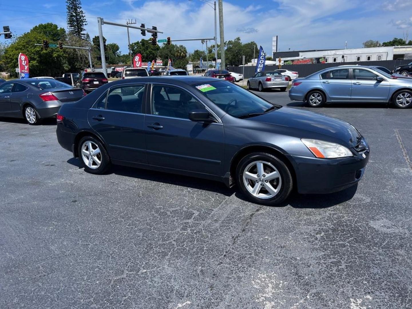 2004 GRAY HONDA ACCORD EX (1HGCM56834A) with an 2.4L engine, Automatic transmission, located at 2929 9th St. West, Bradenton, 34205, (941) 242-2810, 27.473591, -82.570679 - Photo#1