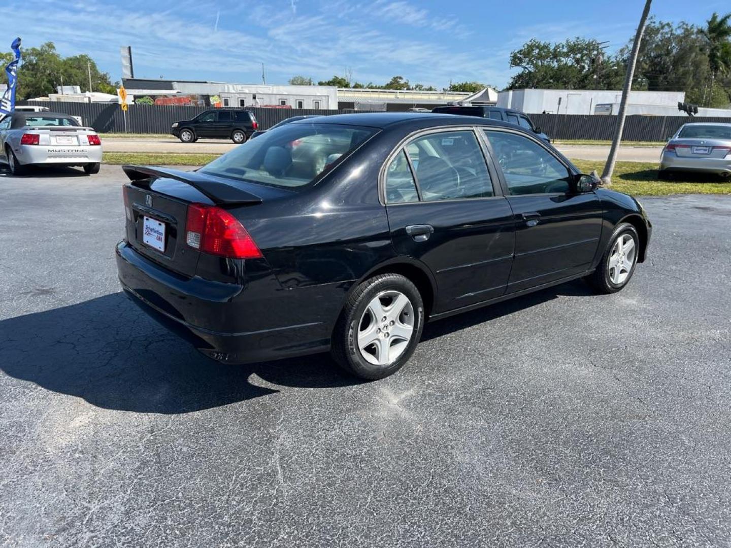 2005 BLACK HONDA CIVIC EX (2HGES26765H) with an 1.7L engine, Automatic transmission, located at 2929 9th St. West, Bradenton, 34205, (941) 242-2810, 27.473591, -82.570679 - Photo#7