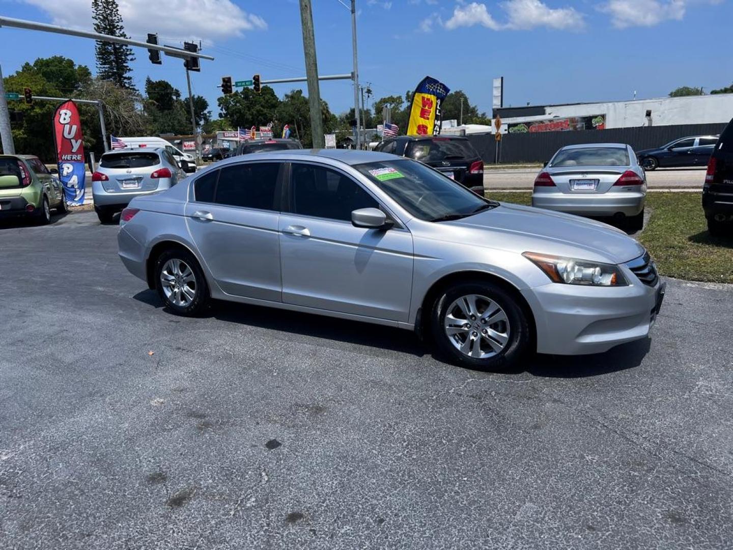 2011 SILVER HONDA ACCORD SE (1HGCP2F67BA) with an 2.4L engine, Automatic transmission, located at 2929 9th St. West, Bradenton, 34205, (941) 242-2810, 27.473591, -82.570679 - Photo#1