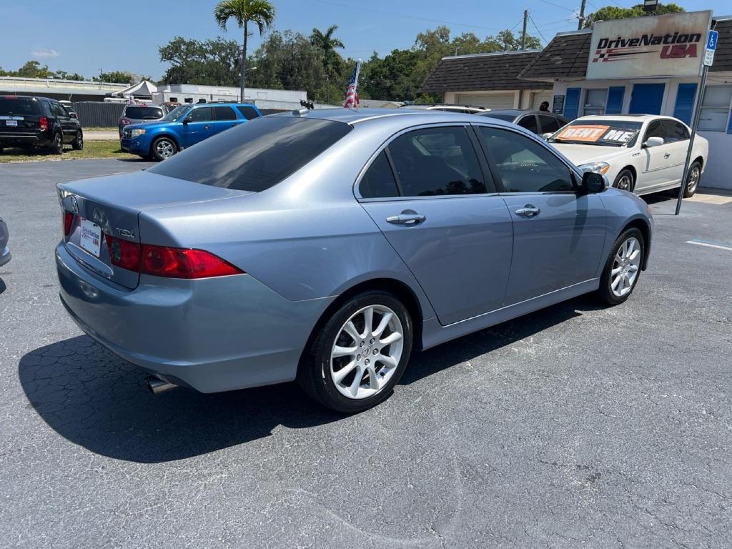 2006 BLUE ACURA TSX (JH4CL96806C) with an 2.4L engine, Automatic transmission, located at 2929 9th St. West, Bradenton, 34205, (941) 242-2810, 27.473591, -82.570679 - Thanks for inquring into DriveNation USA! All vehicles listed can be viewed at www.drivenationusa.com for vehicle history reports and additonal info. We cannot quote any terms such as down payments or monthly payments without an application. You can apply directly at www.drivenationusa.com or by con - Photo#6