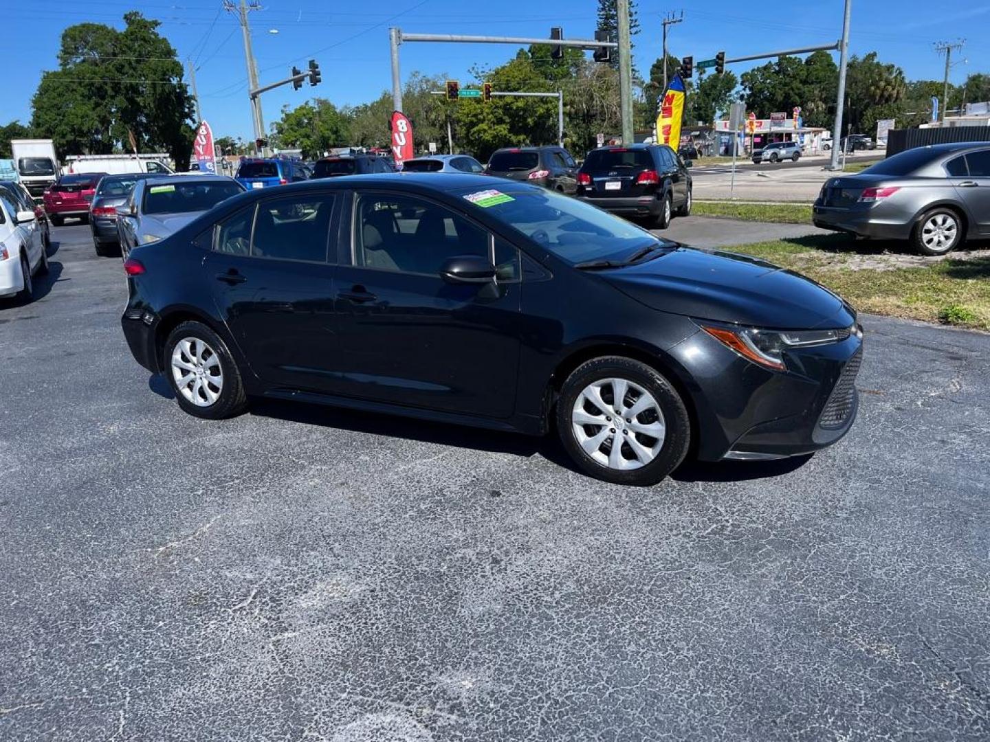 2020 BLACK TOYOTA COROLLA LE (JTDEPRAE5LJ) with an 1.8L engine, Continuously Variable transmission, located at 2929 9th St. West, Bradenton, 34205, (941) 242-2810, 27.473591, -82.570679 - Photo#0