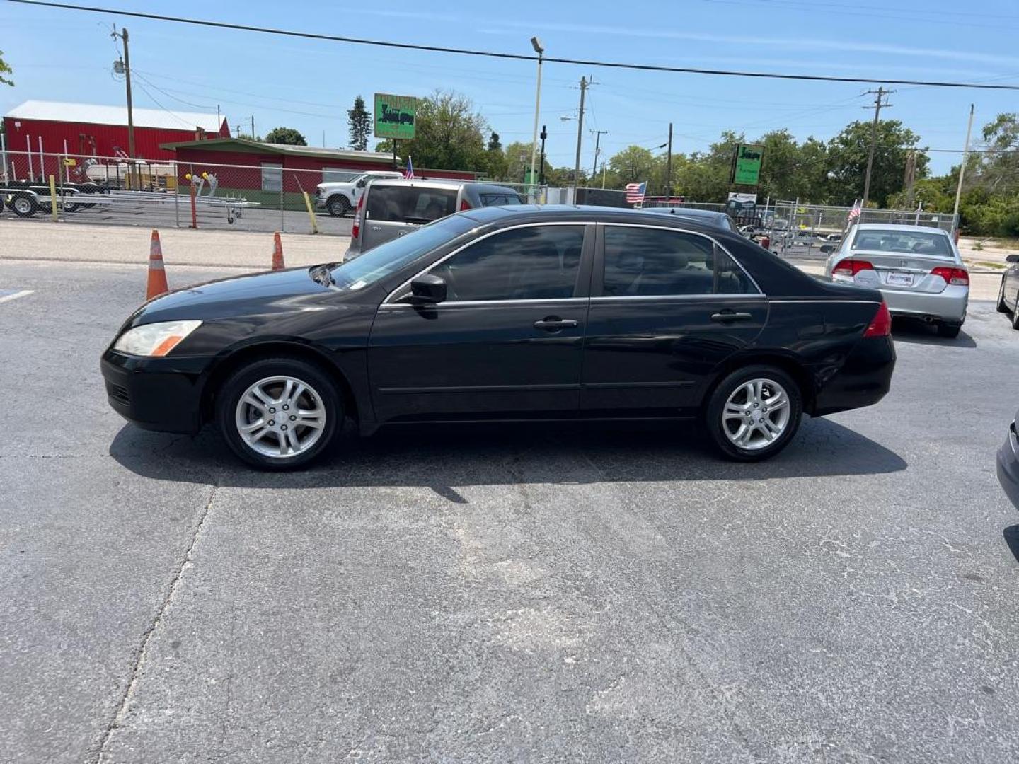 2007 BLACK HONDA ACCORD EX (1HGCM56857A) with an 2.4L engine, Automatic transmission, located at 2929 9th St. West, Bradenton, 34205, (941) 242-2810, 27.473591, -82.570679 - Photo#5