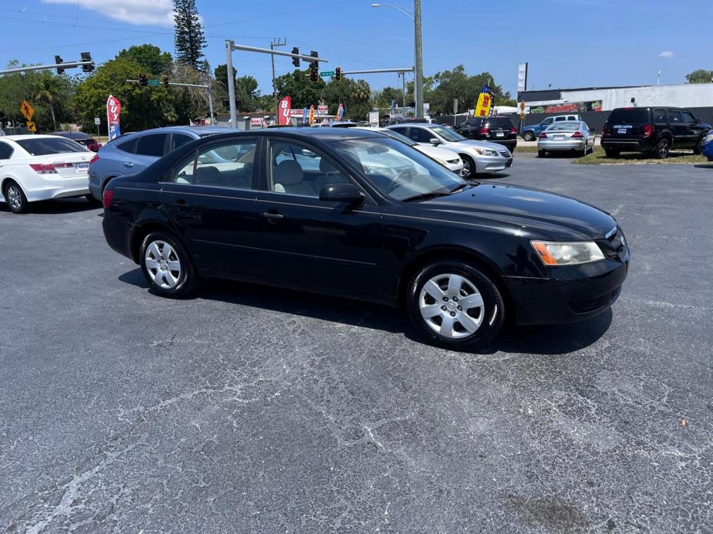 2007 BLACK HYUNDAI SONATA GLS (5NPET46C77H) with an 2.4L engine, Automatic transmission, located at 2929 9th St. West, Bradenton, 34205, (941) 242-2810, 27.473591, -82.570679 - Photo#1