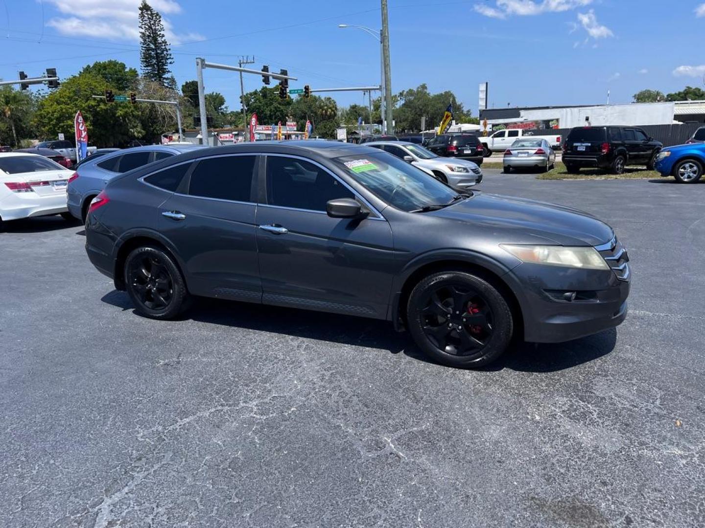 2010 GRAY HONDA ACCORD CROSSTOU EXL (5J6TF1H55AL) with an 3.5L engine, Automatic transmission, located at 2929 9th St. West, Bradenton, 34205, (941) 242-2810, 27.473591, -82.570679 - Thanks for inquring into DriveNation USA! All vehicles listed can be viewed at www.drivenationusa.com for vehicle history reports and additonal info. We cannot quote any terms such as down payments or monthly payments without an application. You can apply directly at www.drivenationusa.com or by con - Photo#0