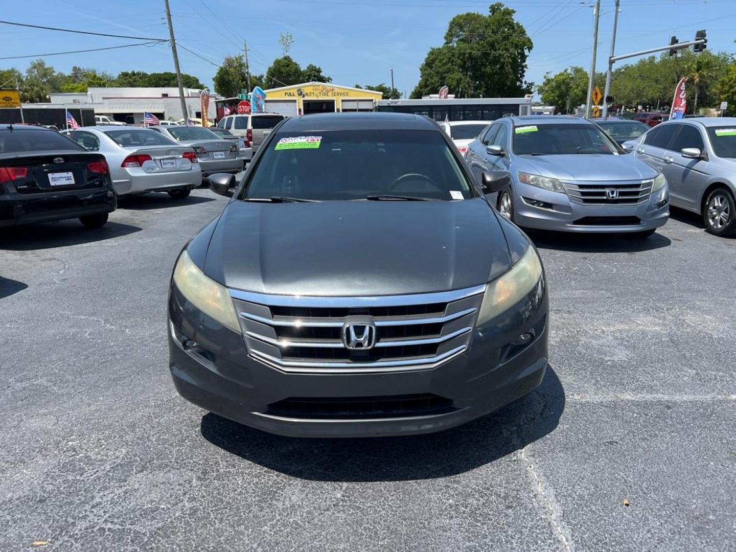 2010 GRAY HONDA ACCORD CROSSTOU EXL (5J6TF1H55AL) with an 3.5L engine, Automatic transmission, located at 2929 9th St. West, Bradenton, 34205, (941) 242-2810, 27.473591, -82.570679 - Thanks for inquring into DriveNation USA! All vehicles listed can be viewed at www.drivenationusa.com for vehicle history reports and additonal info. We cannot quote any terms such as down payments or monthly payments without an application. You can apply directly at www.drivenationusa.com or by con - Photo#3