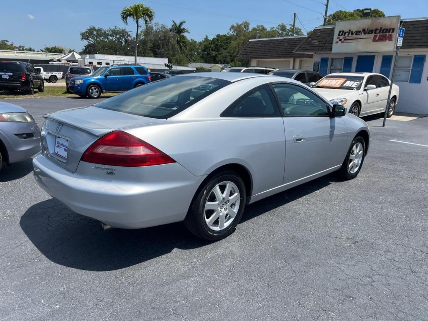 2005 SILVER HONDA ACCORD SE (1HGCM82485A) with an 3.0L engine, Automatic transmission, located at 2929 9th St. West, Bradenton, 34205, (941) 242-2810, 27.473591, -82.570679 - Photo#8