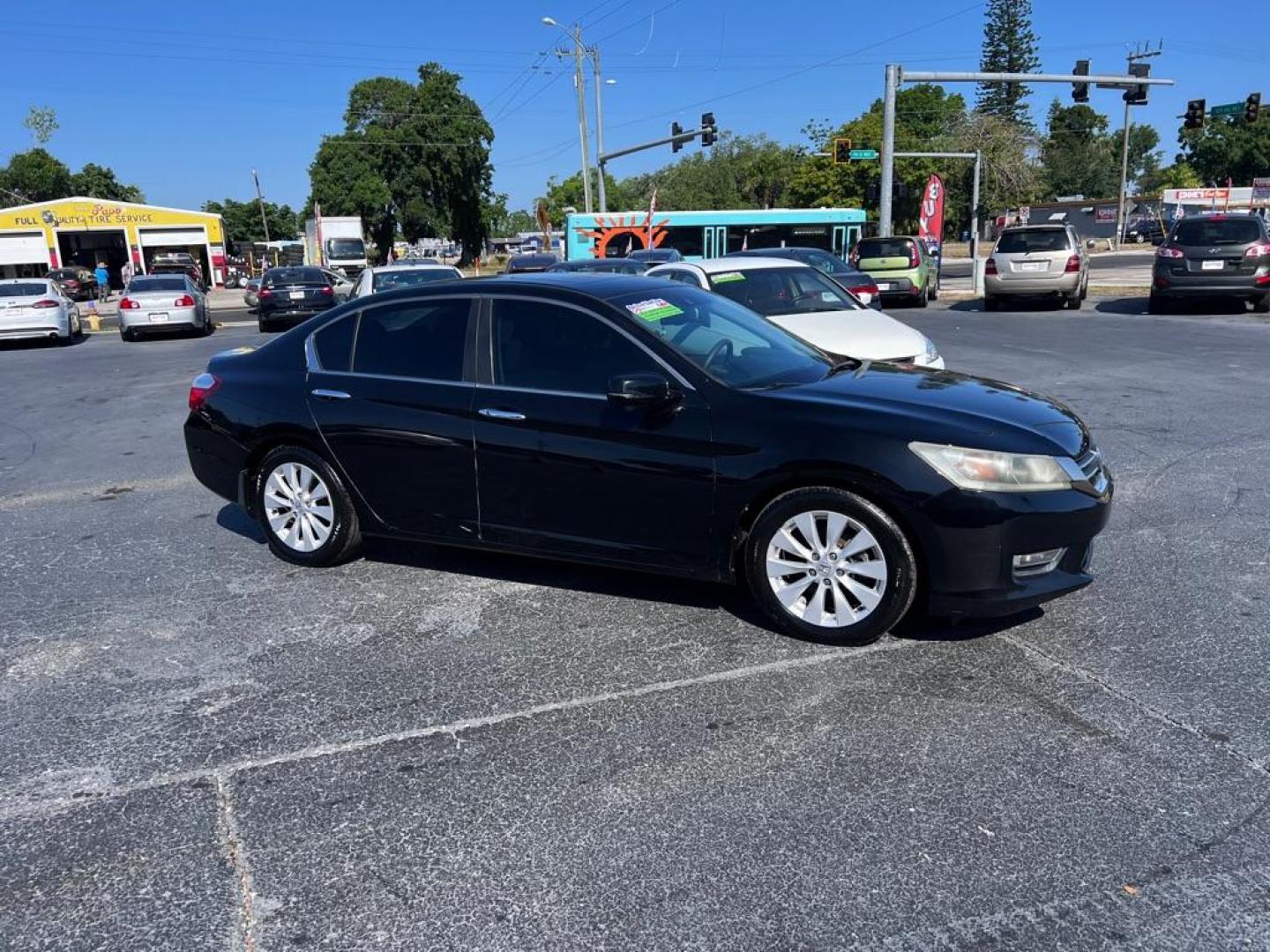 2013 BLACK HONDA ACCORD EXL (1HGCR2F89DA) with an 2.4L engine, Continuously Variable transmission, located at 2929 9th St. West, Bradenton, 34205, (941) 242-2810, 27.473591, -82.570679 - Photo#0