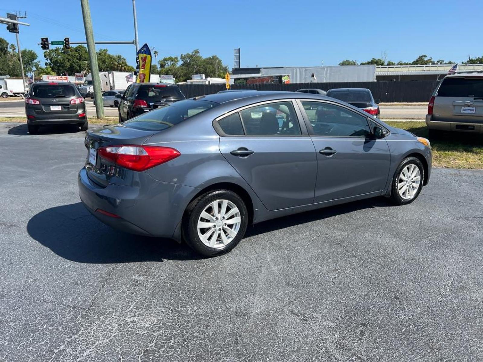 2014 BLUE KIA FORTE LX (KNAFX4A66E5) with an 1.8L engine, Automatic transmission, located at 2929 9th St. West, Bradenton, 34205, (941) 242-2810, 27.473591, -82.570679 - Thanks for inquring into DriveNation USA! All vehicles listed can be viewed at www.drivenationusa.com for vehicle history reports and additonal info. We cannot quote any terms such as down payments or monthly payments without an application. You can apply directly at www.drivenationusa.com or by con - Photo #8