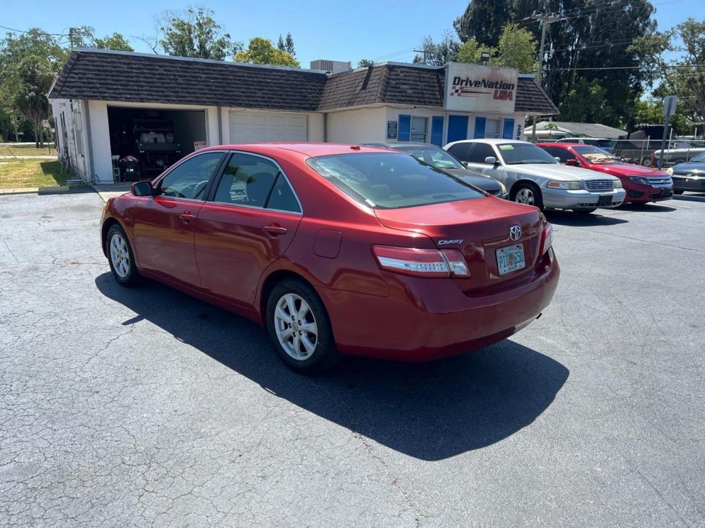 2011 RED TOYOTA CAMRY BASE (4T1BF3EK3BU) with an 2.5L engine, Automatic transmission, located at 2929 9th St. West, Bradenton, 34205, (941) 242-2810, 27.473591, -82.570679 - Photo#7