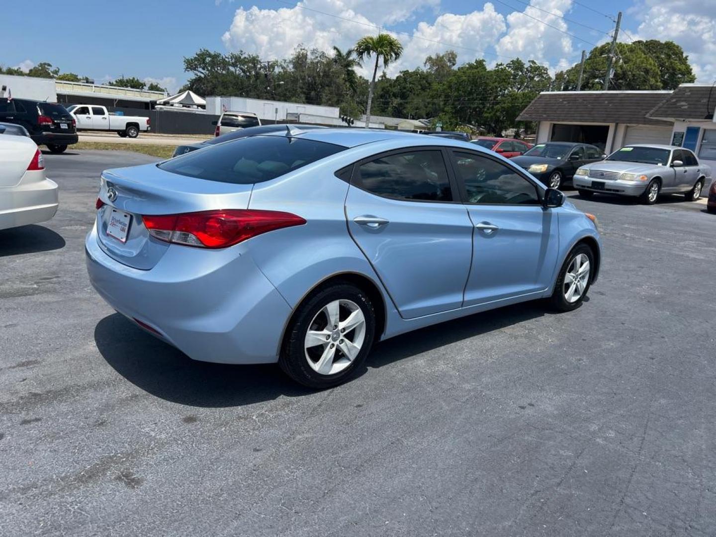 2013 BLUE HYUNDAI ELANTRA GLS (KMHDH4AE1DU) with an 1.8L engine, Automatic transmission, located at 2929 9th St. West, Bradenton, 34205, (941) 242-2810, 27.473591, -82.570679 - Thanks for inquring into DriveNation USA! All vehicles listed can be viewed at www.drivenationusa.com for vehicle history reports and additonal info. We cannot quote any terms such as down payments or monthly payments without an application. You can apply directly at www.drivenationusa.com or by con - Photo#7