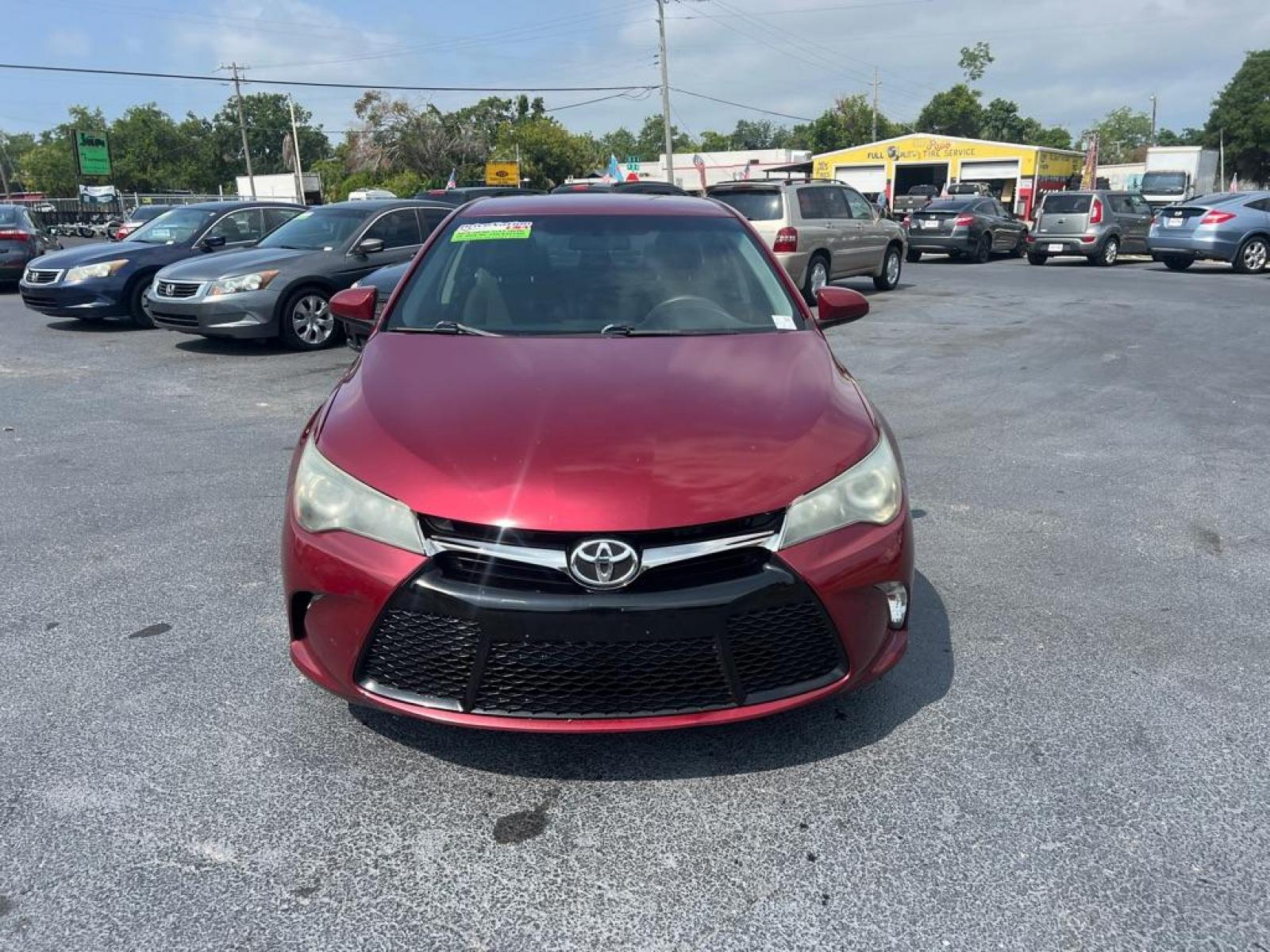 2016 RED TOYOTA CAMRY SE (4T1BF1FK8GU) with an 2.5L engine, Automatic transmission, located at 2929 9th St. West, Bradenton, 34205, (941) 242-2810, 27.473591, -82.570679 - Photo #2