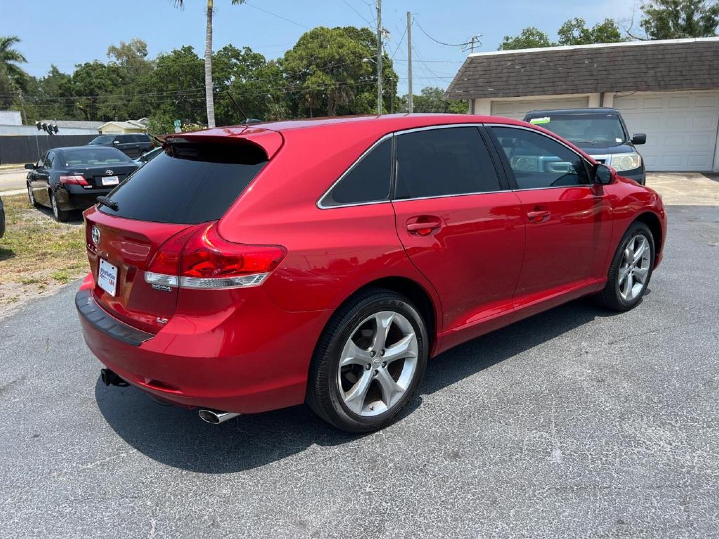 2012 RED TOYOTA VENZA LE (4T3ZK3BB7CU) with an 3.5L engine, Automatic transmission, located at 2929 9th St. West, Bradenton, 34205, (941) 242-2810, 27.473591, -82.570679 - Photo#9