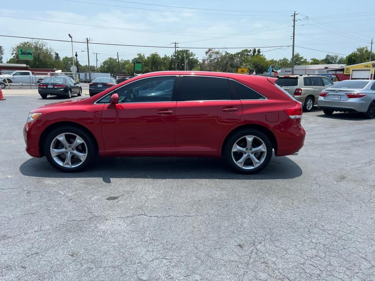 2012 RED TOYOTA VENZA LE (4T3ZK3BB7CU) with an 3.5L engine, Automatic transmission, located at 2929 9th St. West, Bradenton, 34205, (941) 242-2810, 27.473591, -82.570679 - Photo#6