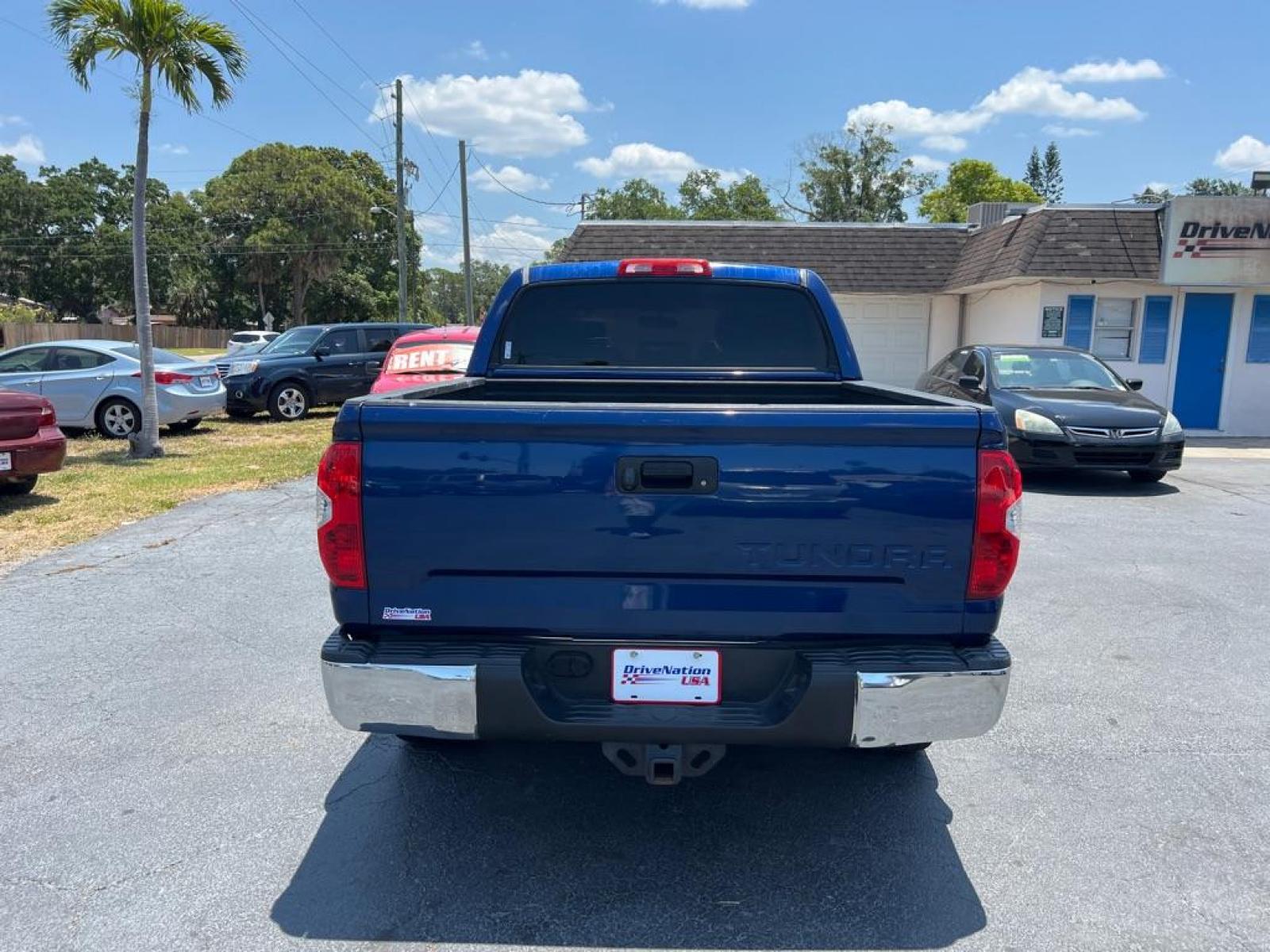 2014 BLUE TOYOTA TUNDRA CREWMAX SR5 (5TFEM5F17EX) with an 4.6L engine, Automatic transmission, located at 2929 9th St. West, Bradenton, 34205, (941) 242-2810, 27.473591, -82.570679 - Thanks for inquring into DriveNation USA! All vehicles listed can be viewed at www.drivenationusa.com for vehicle history reports and additonal info. We cannot quote any terms such as down payments or monthly payments without an application. You can apply directly at www.drivenationusa.com or by con - Photo #6