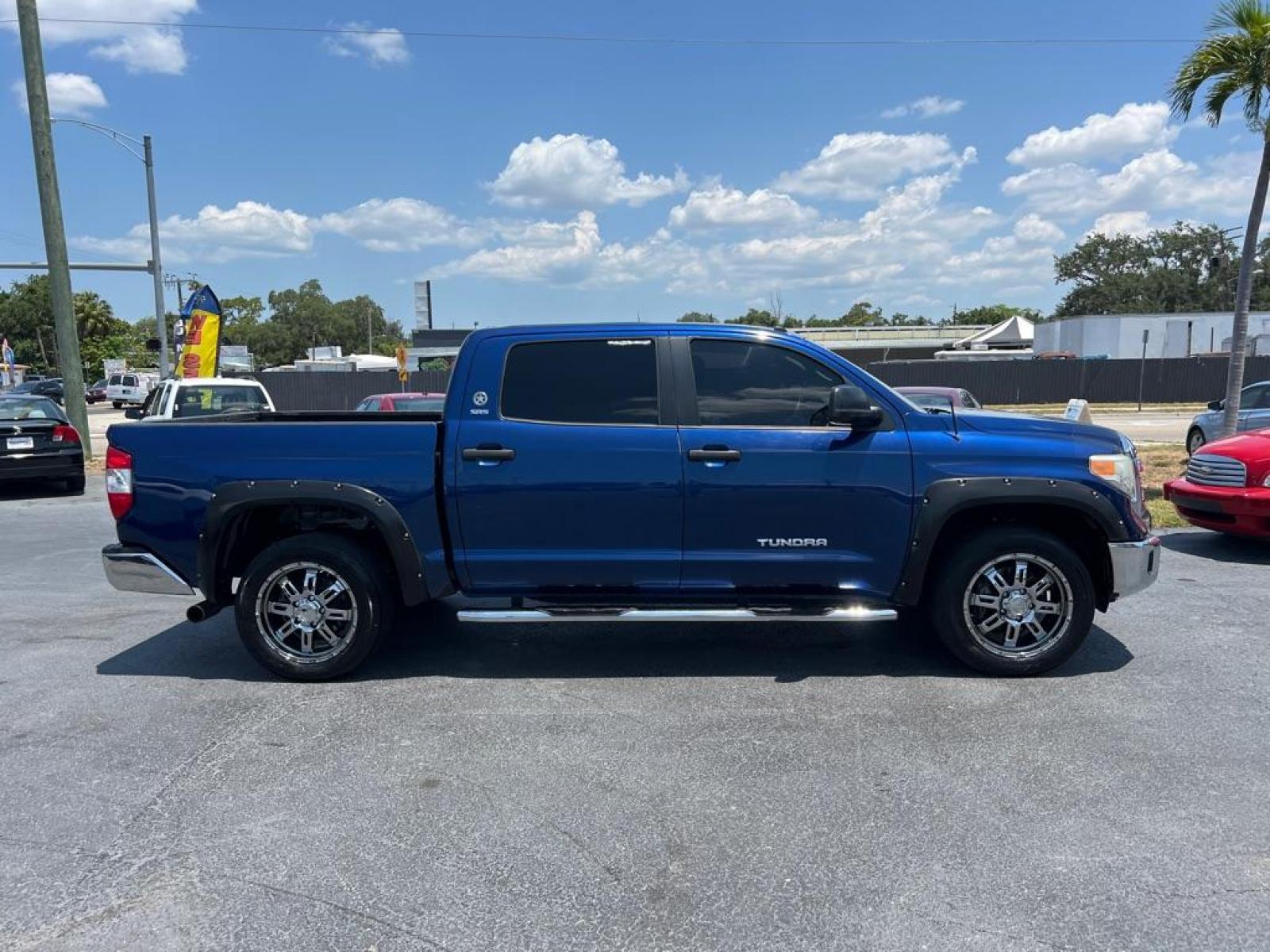 2014 BLUE TOYOTA TUNDRA CREWMAX SR5 (5TFEM5F17EX) with an 4.6L engine, Automatic transmission, located at 2929 9th St. West, Bradenton, 34205, (941) 242-2810, 27.473591, -82.570679 - Thanks for inquring into DriveNation USA! All vehicles listed can be viewed at www.drivenationusa.com for vehicle history reports and additonal info. We cannot quote any terms such as down payments or monthly payments without an application. You can apply directly at www.drivenationusa.com or by con - Photo #8