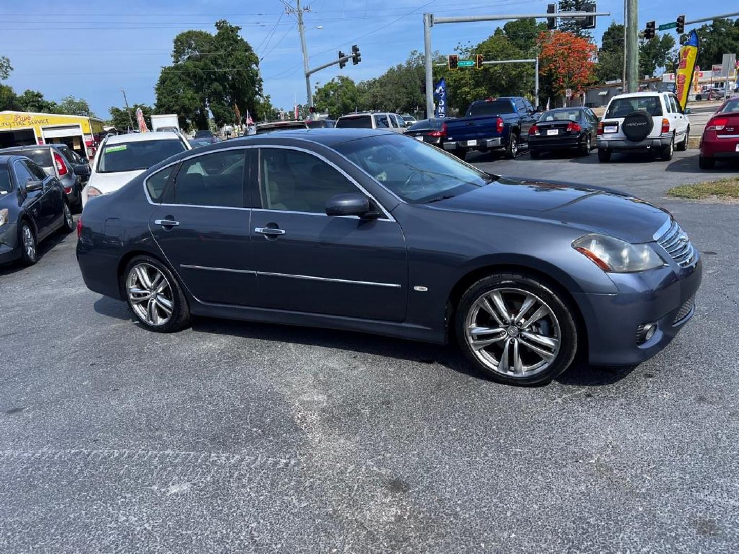 2008 GRAY INFINITI M35 SPORT (JNKAY01E98M) with an 3.5L engine, Automatic transmission, located at 2929 9th St. West, Bradenton, 34205, (941) 242-2810, 27.473591, -82.570679 - Thanks for inquring into DriveNation USA! All vehicles listed can be viewed at www.drivenationusa.com for vehicle history reports and additonal info. We cannot quote any terms such as down payments or monthly payments without an application. You can apply directly at www.drivenationusa.com or by con - Photo#4