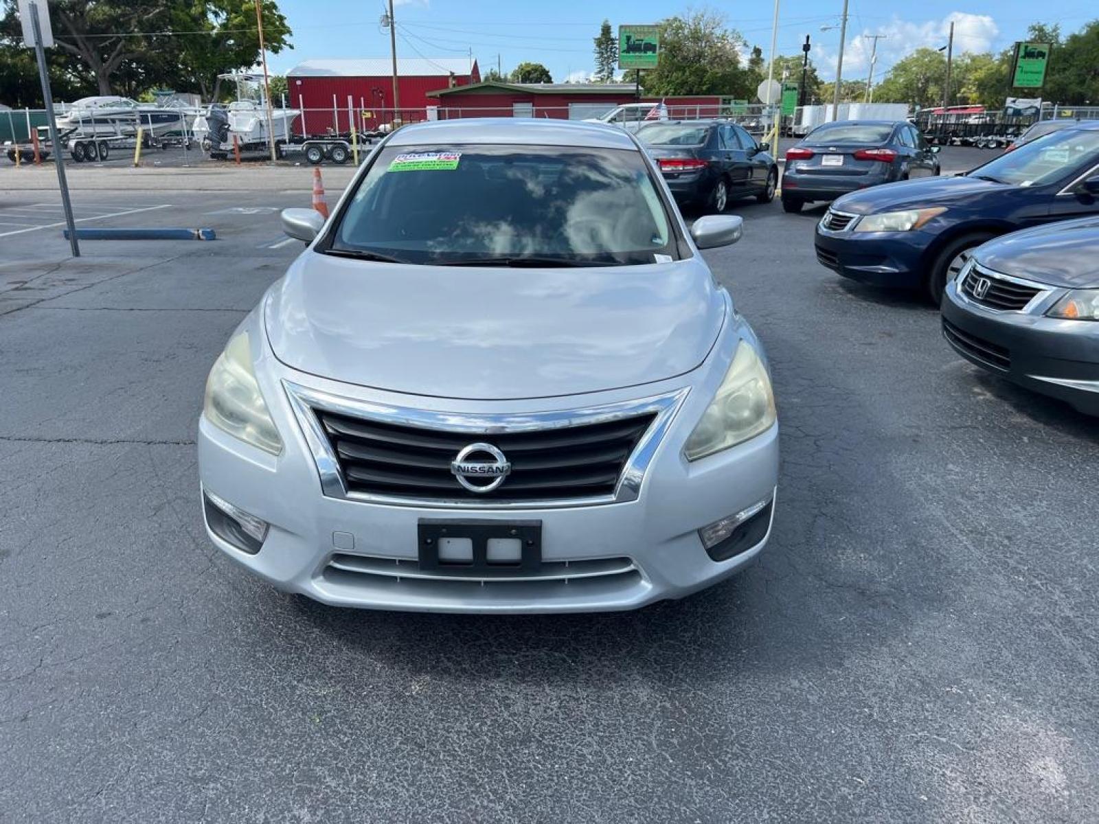 2014 SILVER NISSAN ALTIMA 2.5 (1N4AL3AP2EN) with an 2.5L engine, Continuously Variable transmission, located at 2929 9th St. West, Bradenton, 34205, (941) 242-2810, 27.473591, -82.570679 - Thanks for inquring into DriveNation USA! All vehicles listed can be viewed at www.drivenationusa.com for vehicle history reports and additonal info. We cannot quote any terms such as down payments or monthly payments without an application. You can apply directly at www.drivenationusa.com or by con - Photo #2