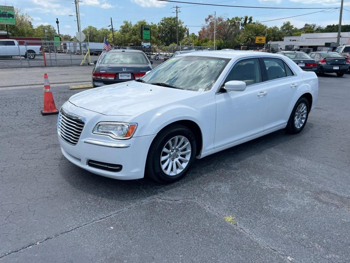 2012 WHITE CHRYSLER 300 S (2C3CCAAG4CH) with an 3.6L engine, Automatic transmission, located at 2929 9th St. West, Bradenton, 34205, (941) 242-2810, 27.473591, -82.570679 - Thanks for inquring into DriveNation USA! All vehicles listed can be viewed at www.drivenationusa.com for vehicle history reports and additonal info. We cannot quote any terms such as down payments or monthly payments without an application. You can apply directly at www.drivenationusa.com or by con - Photo#2