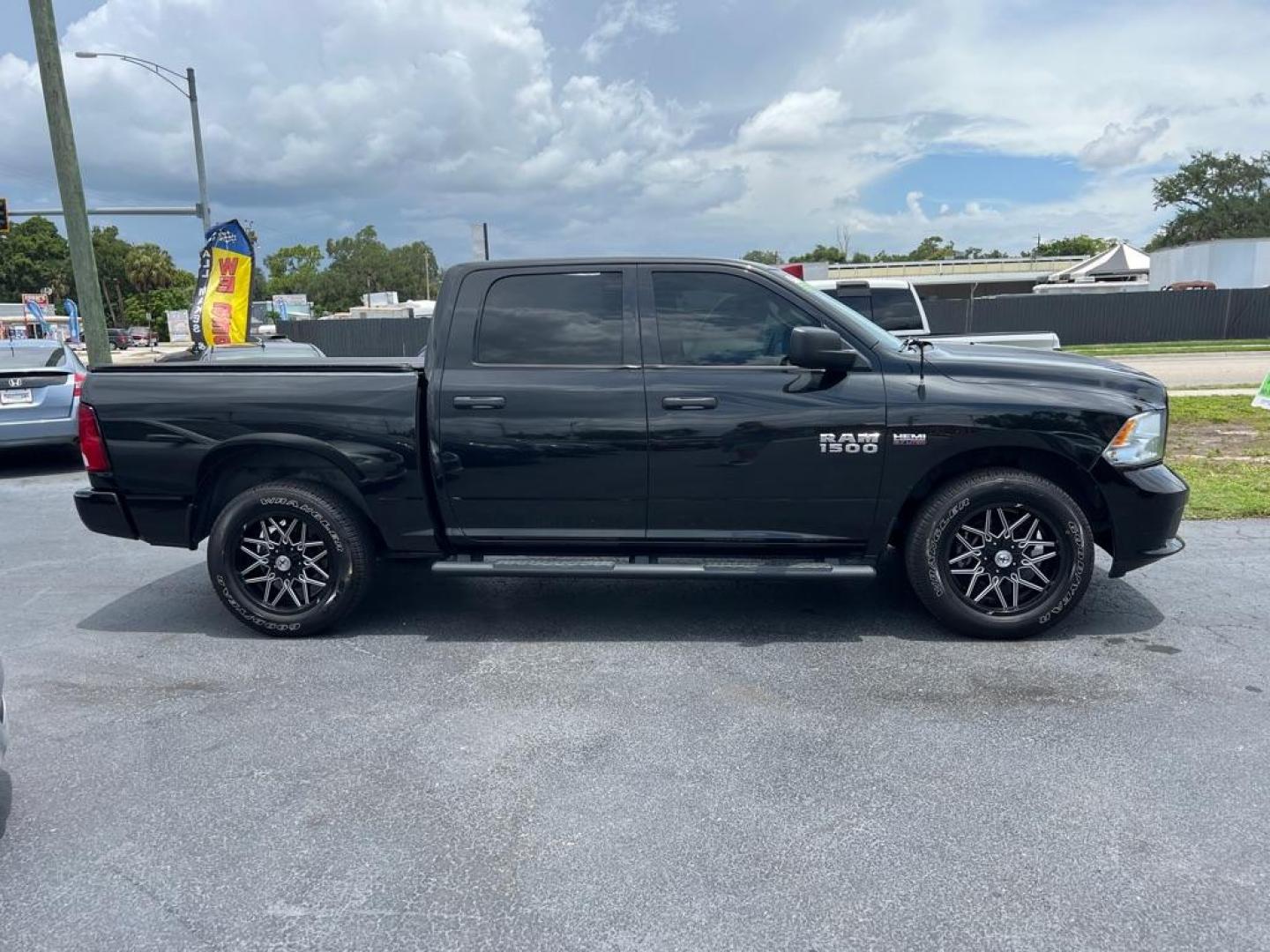 2018 BLACK RAM 1500 EXPRESS (1C6RR6KT0JS) with an 5.7L engine, Automatic transmission, located at 2929 9th St. West, Bradenton, 34205, (941) 242-2810, 27.473591, -82.570679 - Thanks for inquring into DriveNation USA! All vehicles listed can be viewed at www.drivenationusa.com for vehicle history reports and additonal info. We cannot quote any terms such as down payments or monthly payments without an application. You can apply directly at www.drivenationusa.com or by con - Photo#8