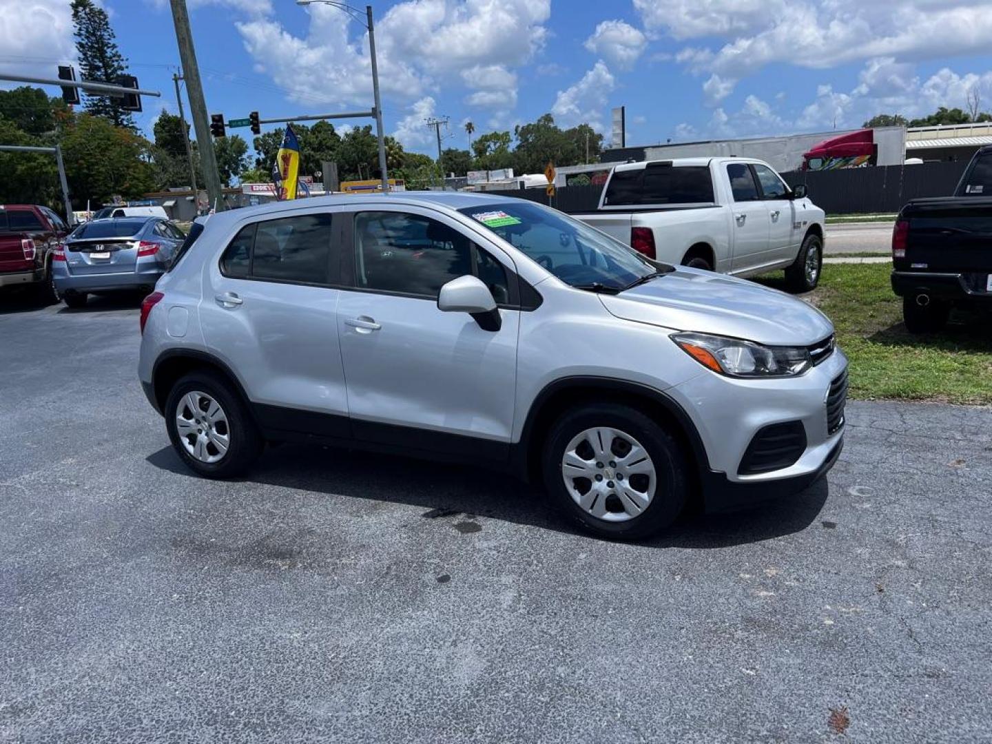 2017 SILVER CHEVROLET TRAX LS (KL7CJKSB6HB) with an 1.4L engine, Automatic transmission, located at 2929 9th St. West, Bradenton, 34205, (941) 242-2810, 27.473591, -82.570679 - Photo#2