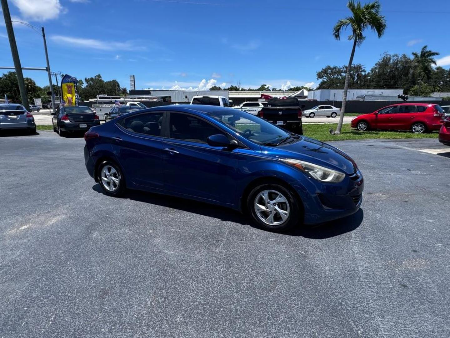 2016 BLUE HYUNDAI ELANTRA SE (5NPDH4AE9GH) with an 1.8L engine, Automatic transmission, located at 2929 9th St. West, Bradenton, 34205, (941) 242-2810, 27.473591, -82.570679 - Photo#14